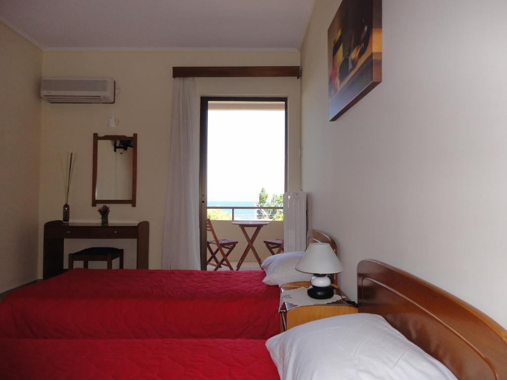 Oceania Hotel Karfás Zimmer foto