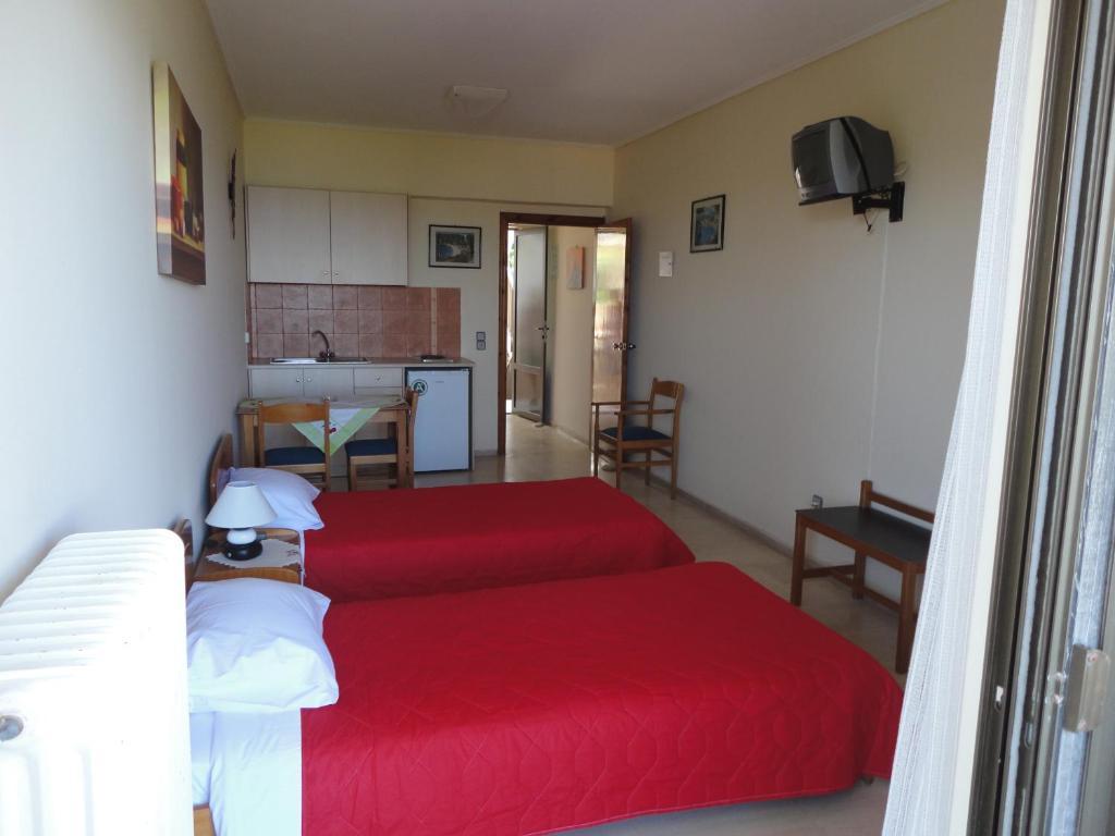 Oceania Hotel Karfás Zimmer foto