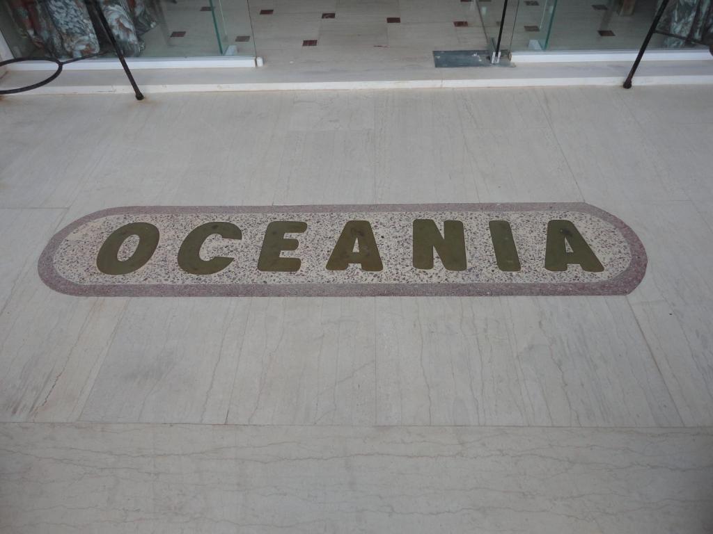 Oceania Hotel Karfás Exterior foto