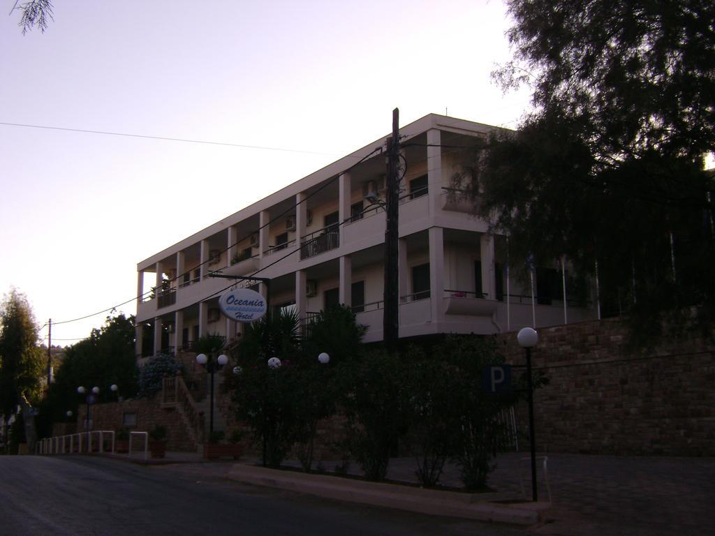 Oceania Hotel Karfás Exterior foto